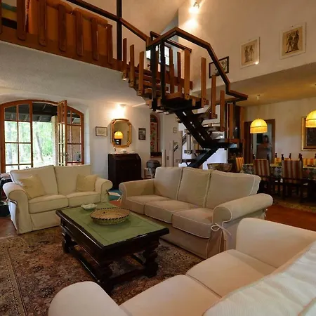 Luxury Country 5 Bedrooms 7 Bathrooms With Private Pool Villa